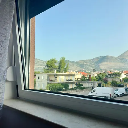 S&a Διαμέρισμα Τρέμπινιε